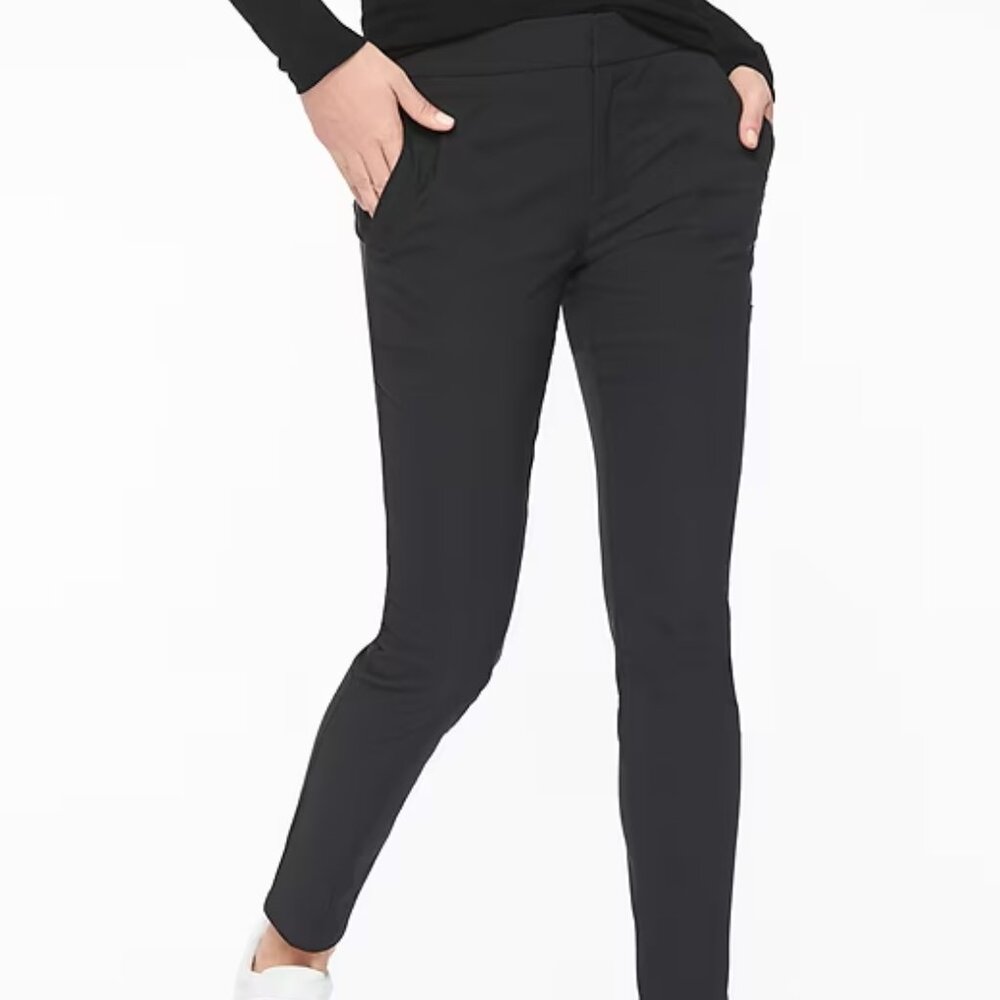 Athleta Wander Stash Skinny Pants in Black